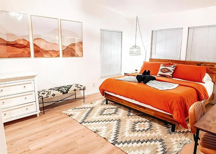 8br 5ba, Sleeps 20, 15 Min To Sedona, Walk To Trails! Cottonwood