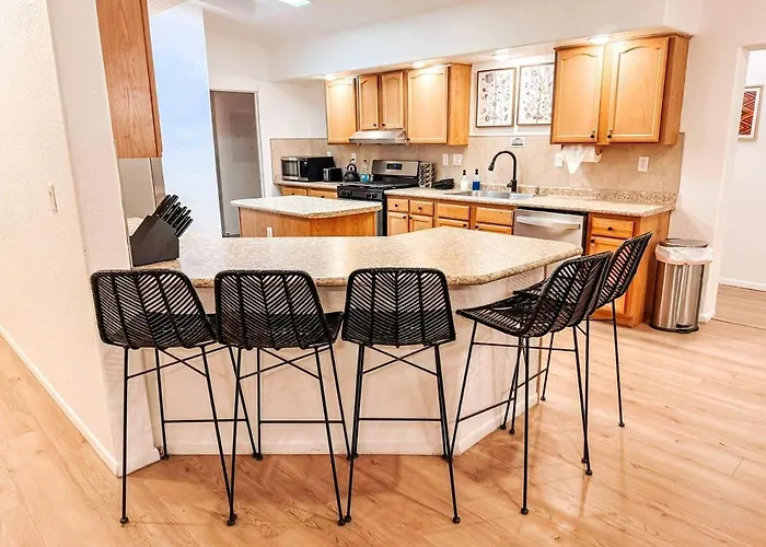 8br 5ba, Sleeps 20, 15 Min To Sedona, Walk To Trails! * Cottonwood