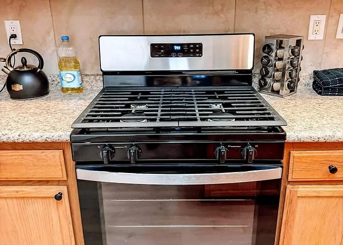 8br 5ba, Sleeps 20, 15 Min To Sedona, Walk To Trails! Cottonwood