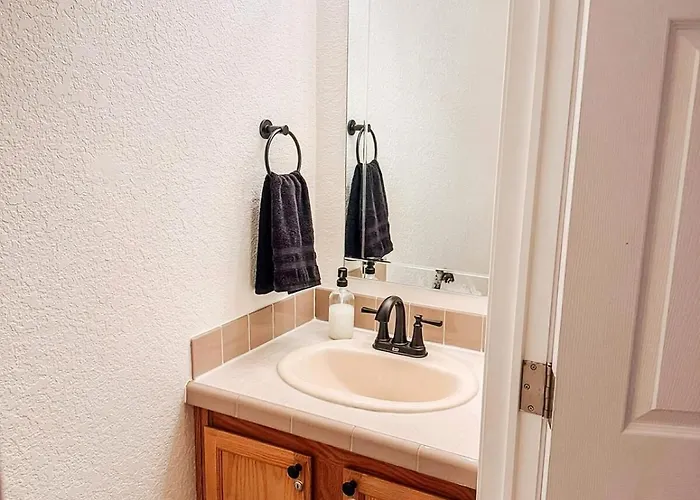 8br 5ba, Sleeps 20, 15 Min To Sedona, Walk To Trails! * Cottonwood