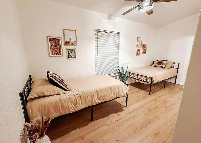 8br 5ba, Sleeps 20, 15 Min To Sedona, Walk To Trails! * Cottonwood