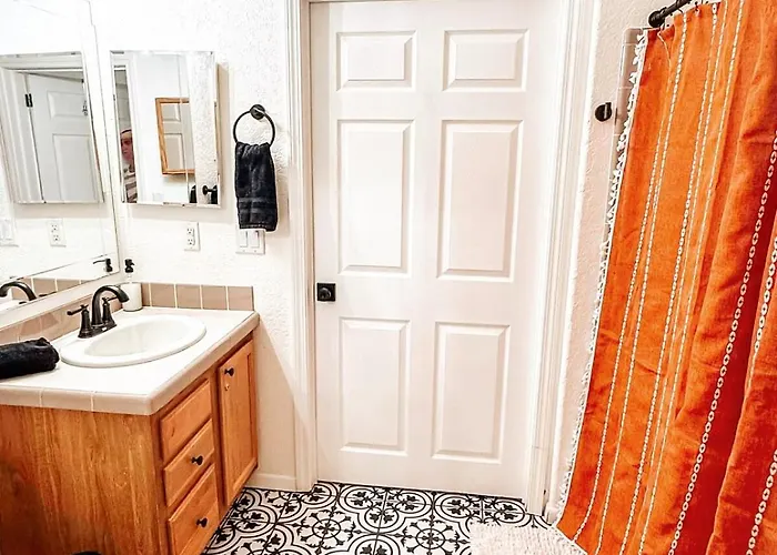 8br 5ba, Sleeps 20, 15 Min To Sedona, Walk To Trails! * Cottonwood