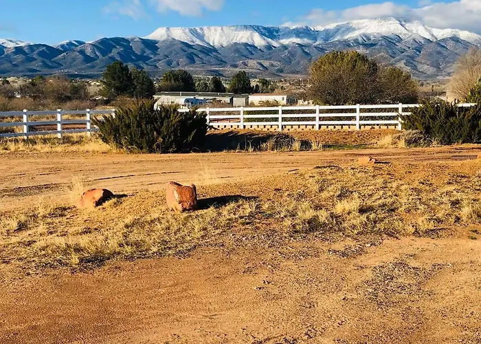 8br 5ba, Sleeps 20, 15 Min To Sedona, Walk To Trails! *